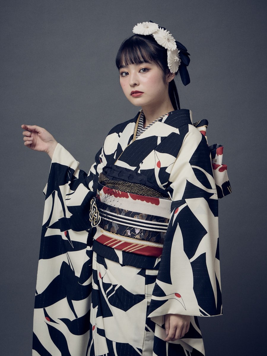 予約商品】振袖単品「シルエット鶴」(FREE［受注生産商品：ご注文日