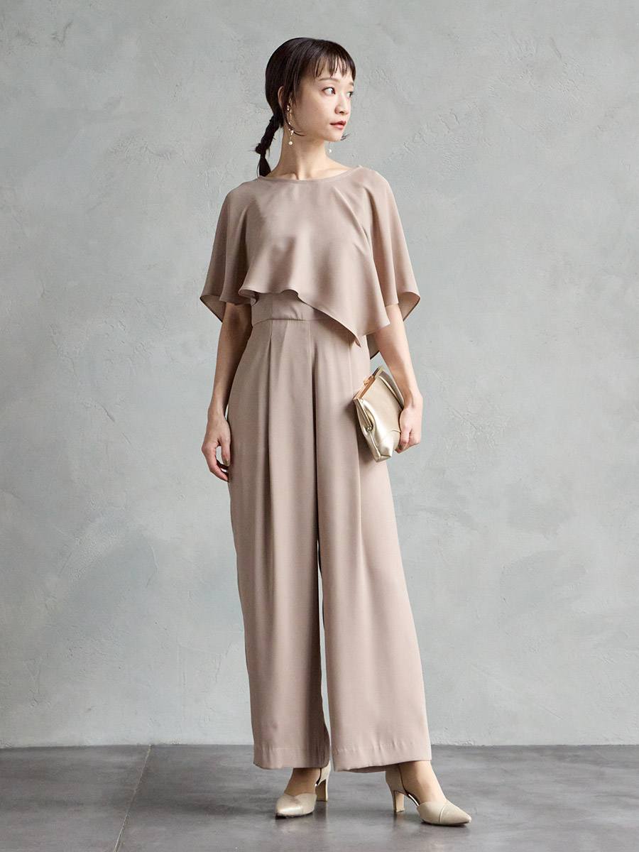 試着キャンペーン対象】ケープ付ストレートパンツオールインワン(M