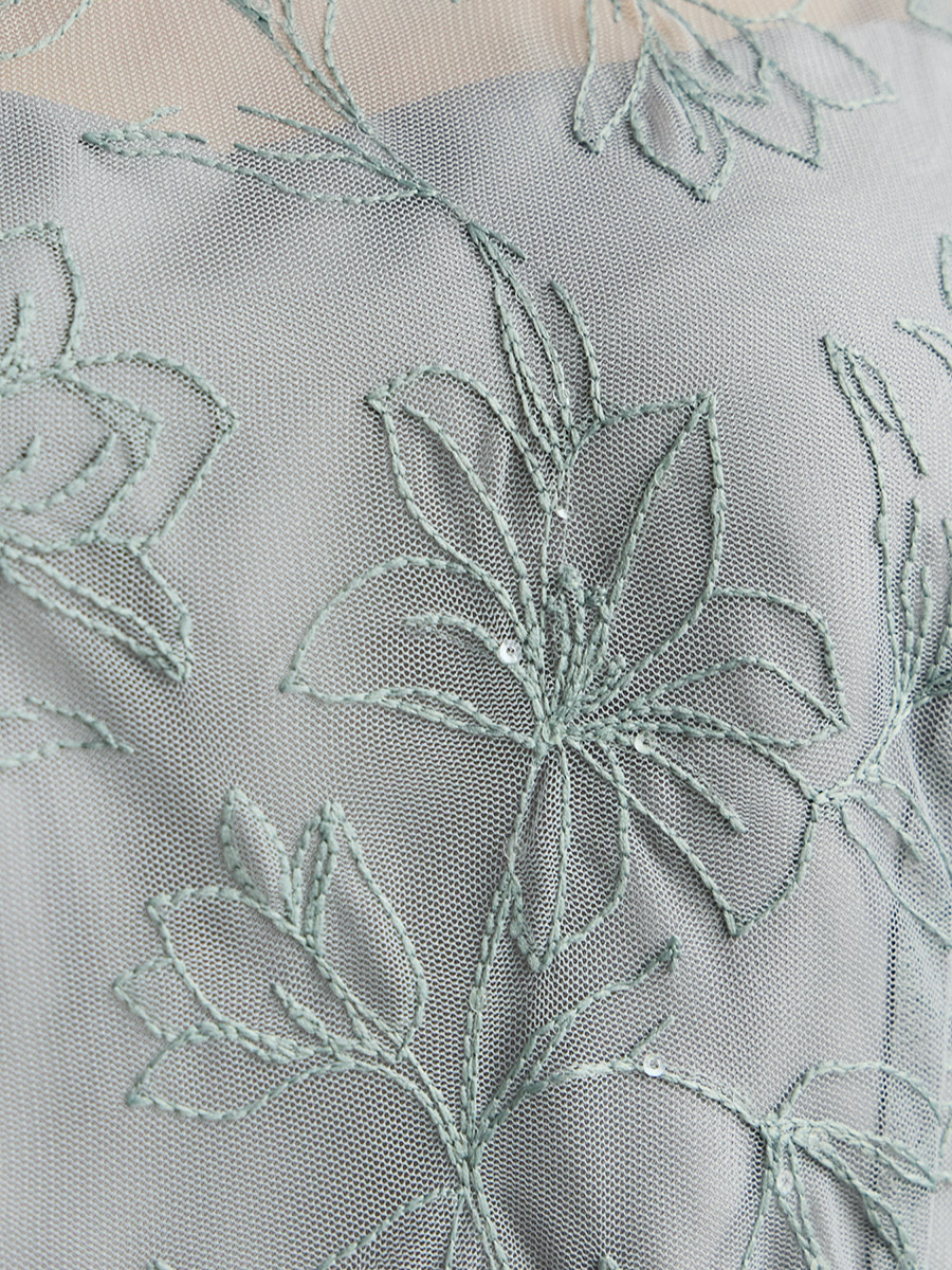 試着キャンペーン対象】スパンコールフラワー刺繍ロングスリーブドレス