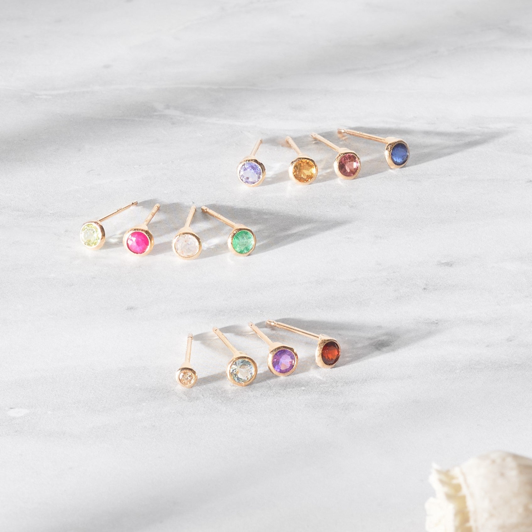 片耳】K10 一粒 誕生石 サークル スタッドピアス （10月：ピンク