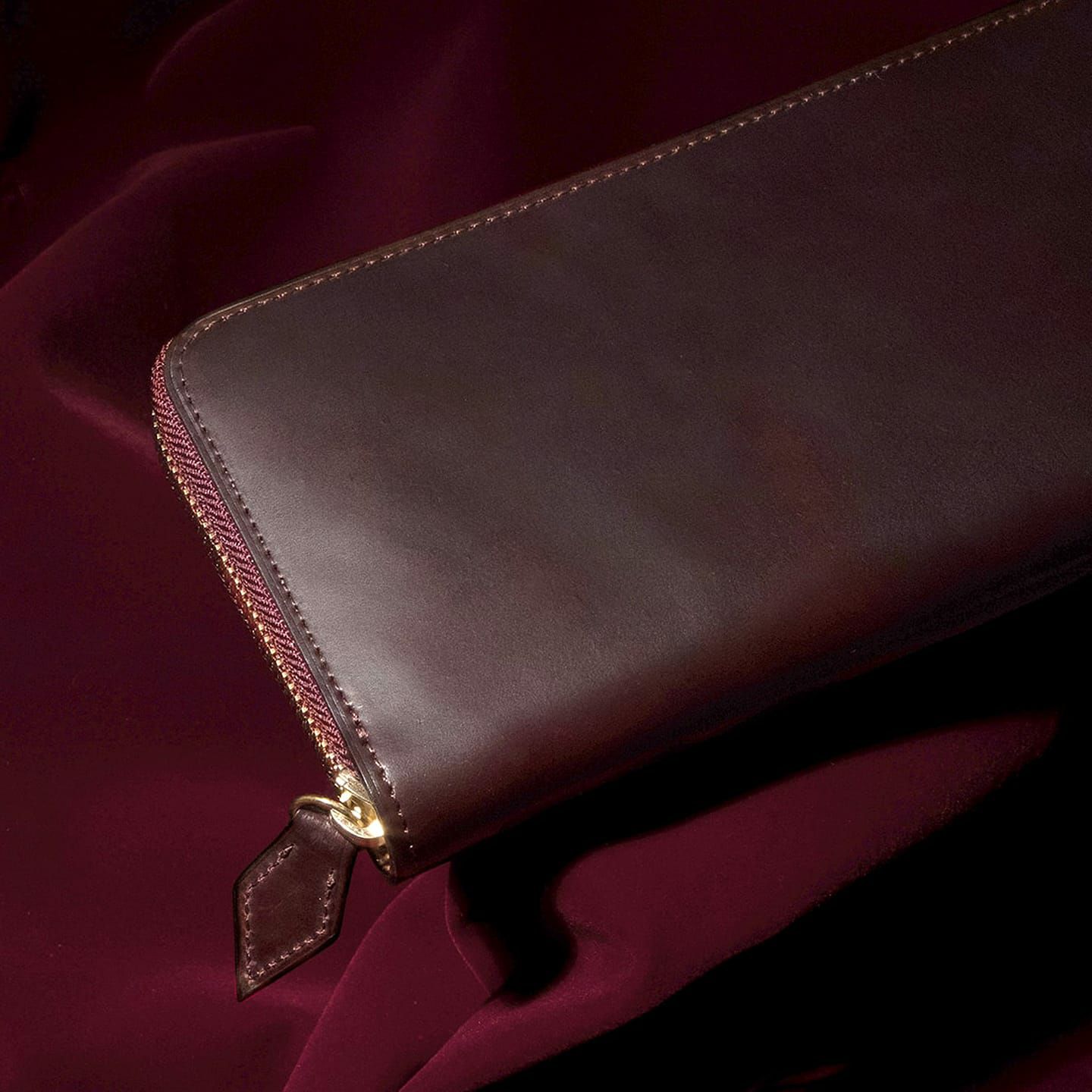 ホーウィン シェルコードバン ラウンドジップ長財布 | 大人のバッグ