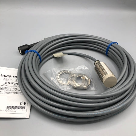 RFIDシステム V680シリーズ アンテナ（アンプ分離タイプ） OMRON V680