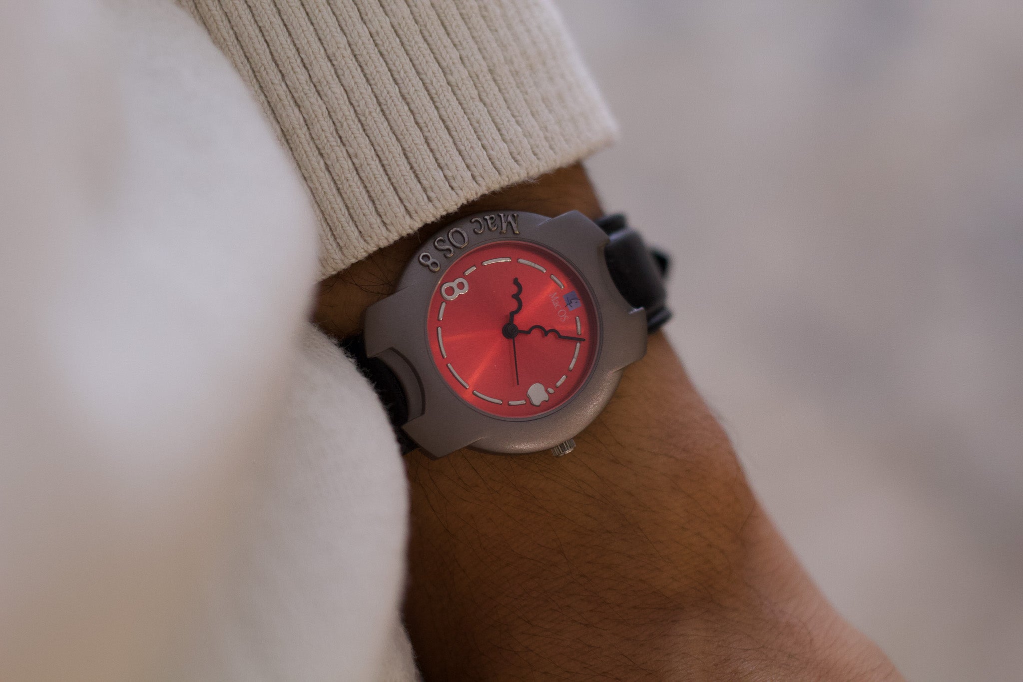 1997 Apple Mac OS 8 Limited Edition Quartz Wrist-Watch – Mecalco & Co.