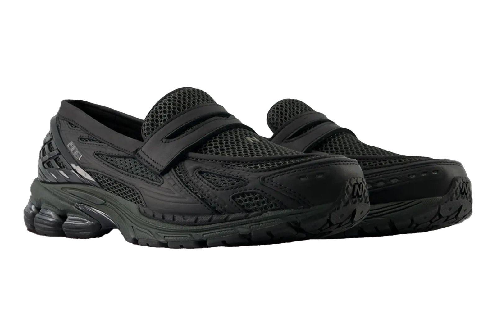 Those New Balance 1906L Loafers Now Come in Black | GQ