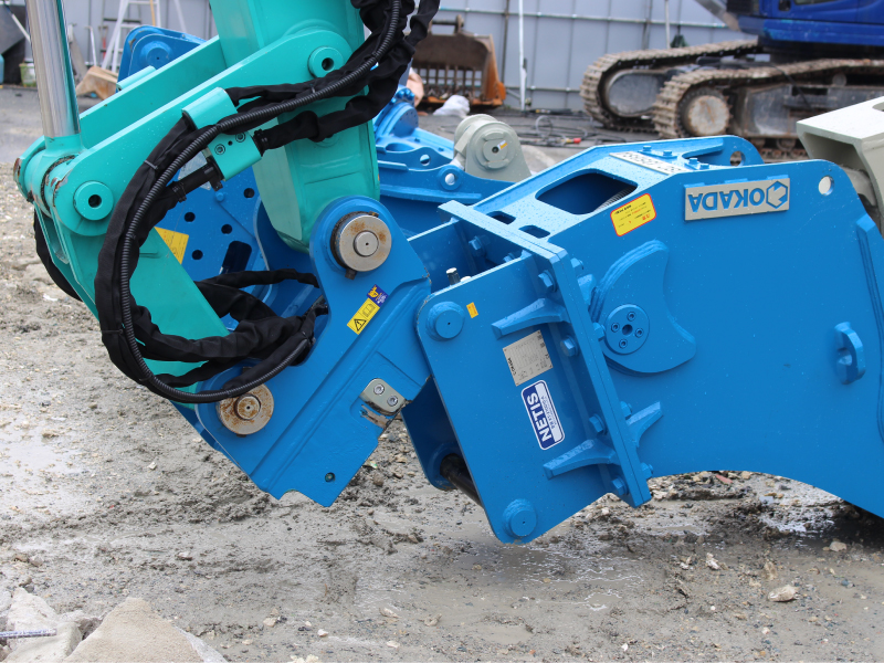 油圧オートカプラ | 商品情報 | オカダアイヨン