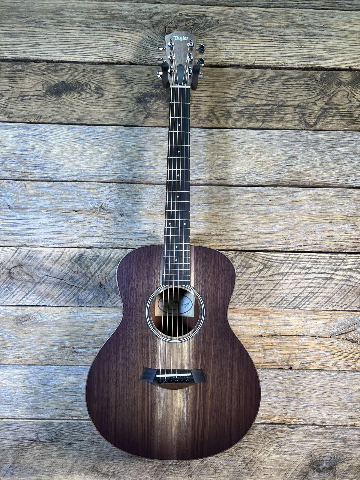 Taylor GS Mini-e Special Edition Walnut - 887766123041