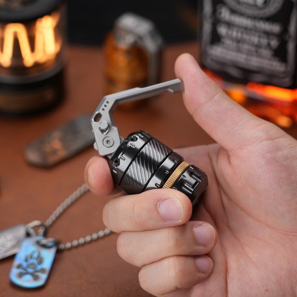 Muyi DEMOMAN NG-MARK Fidget Slider Spinner | Fidget Toy | MetaEDC