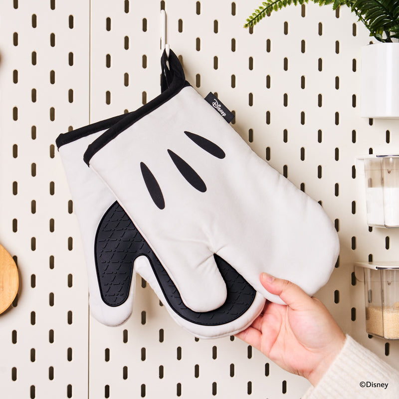2pcs oven glove set (white versin) ミッキーハンドミトン2ピース