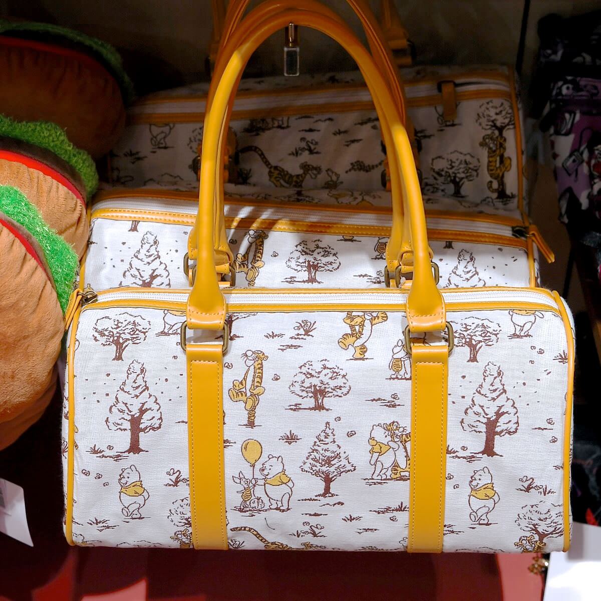サコッシュ・ボストンバッグが登場！東京ディズニーランド『くまのプー