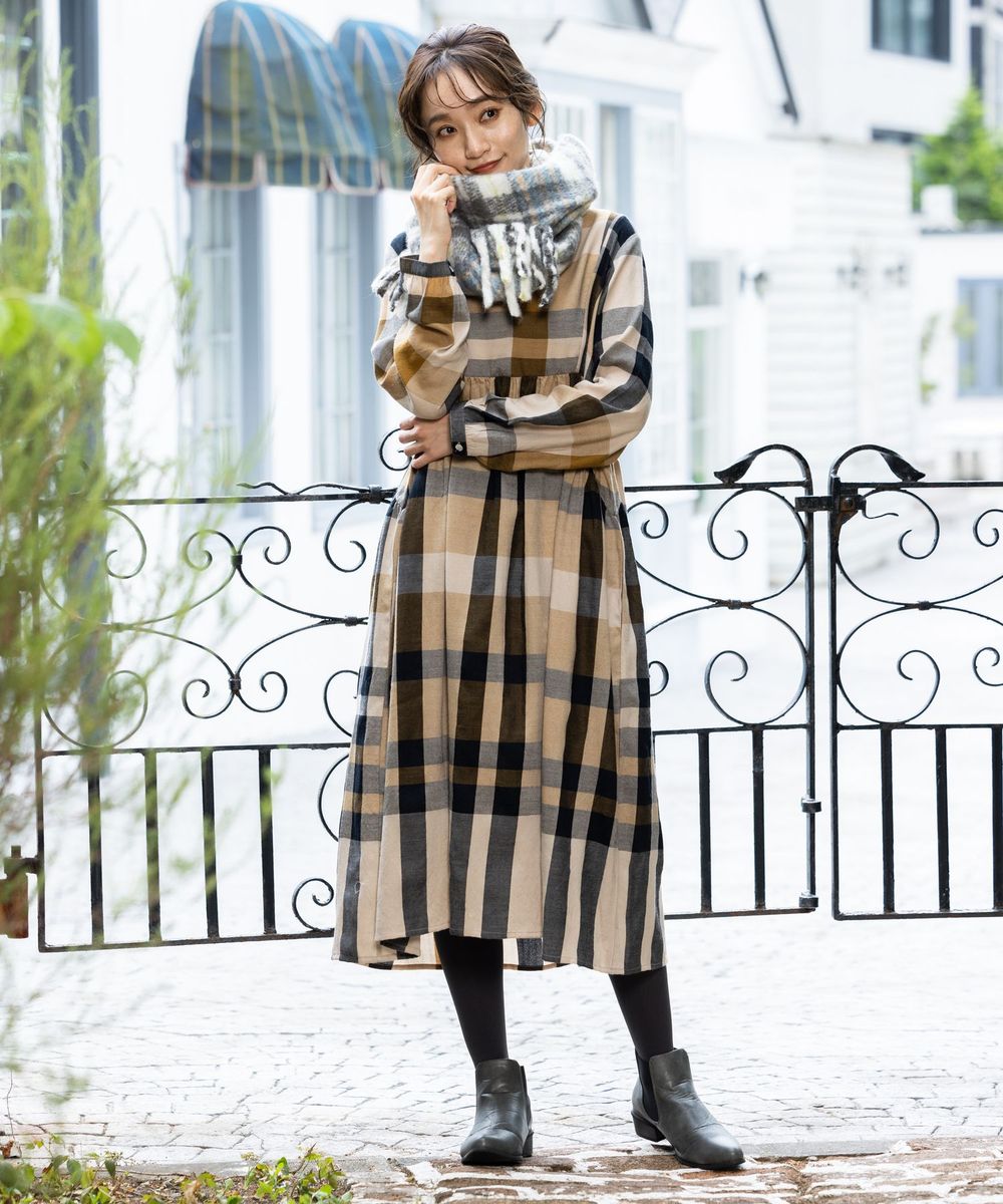 Pandori waraichi Vネックチェックワンピース – マインドウインド公式