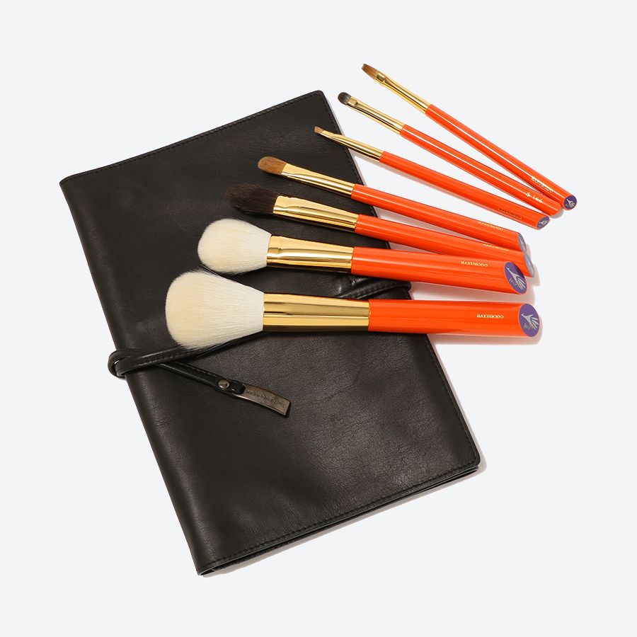 白鳳堂＞朱軸化粧筆7本セット | 広島県熊野町 | 三越伊勢丹ふるさと納税