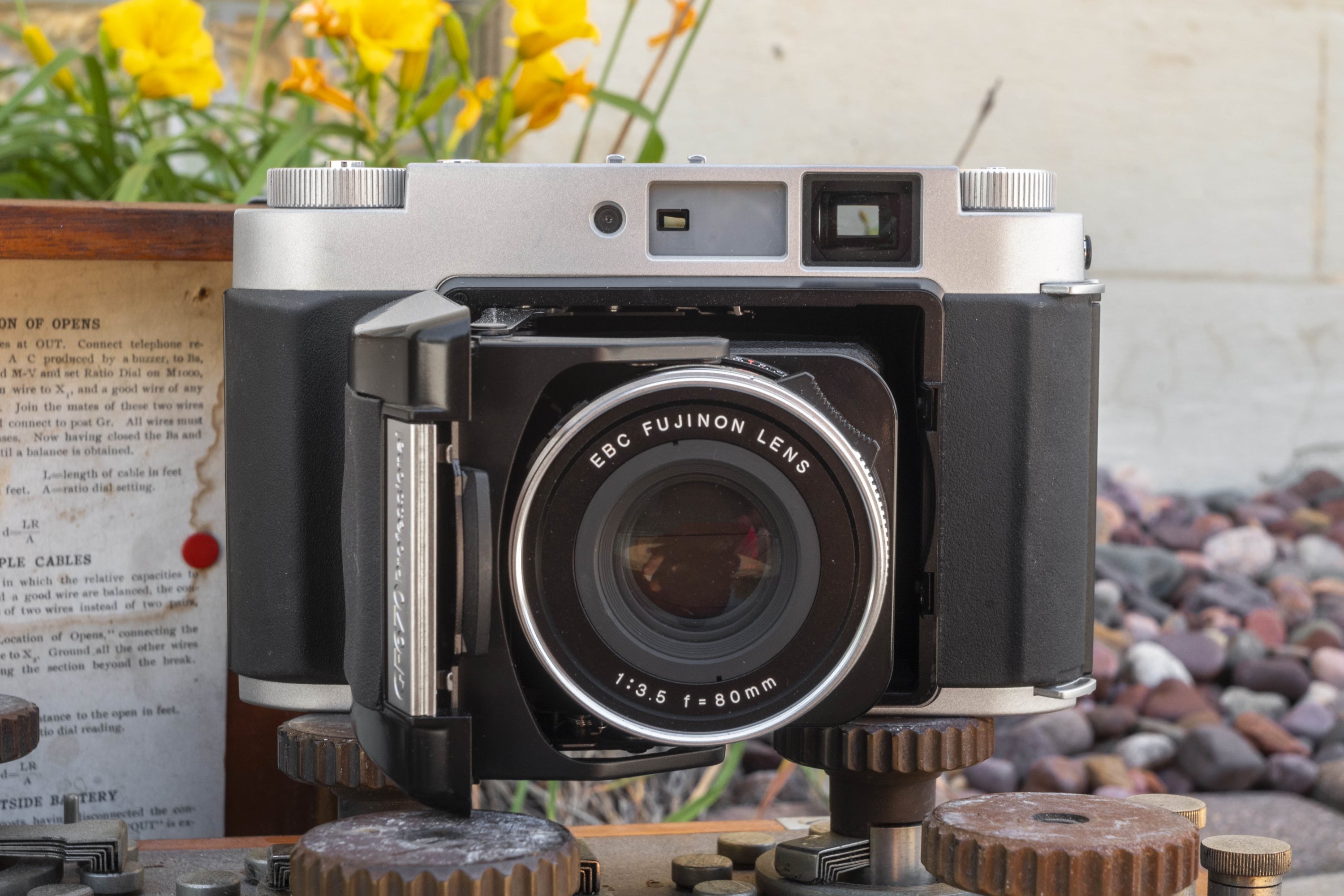 Fujifilm GF670 Professional (2010) – mike eckman dot com