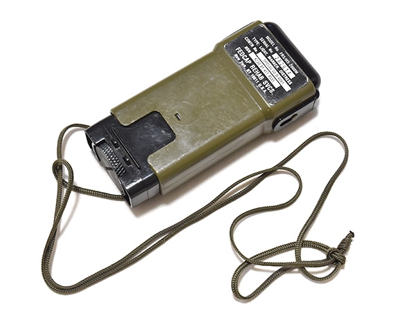 米軍実物 官給品 FRS/MS-2000M ストロボ ライト IR レスキュー ARMY