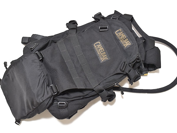 米軍放出品 CAMELBAK キャメルバック トランスフォーマー バックパック