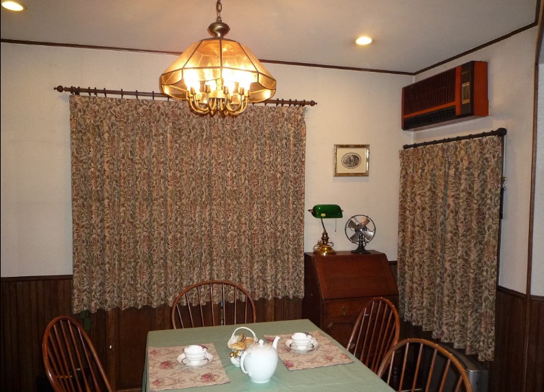 モリスデザインスタジオ『ハニーサックル』｜川島織物セルコン