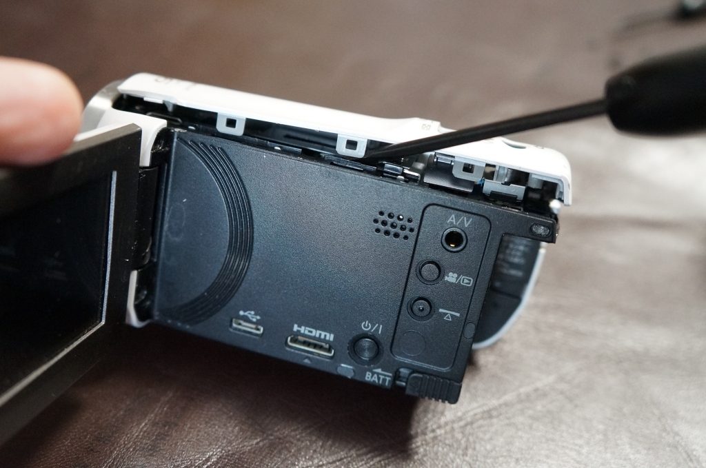 HC-V360M(Panasonic)をプチ修理。 | ミウラな日々