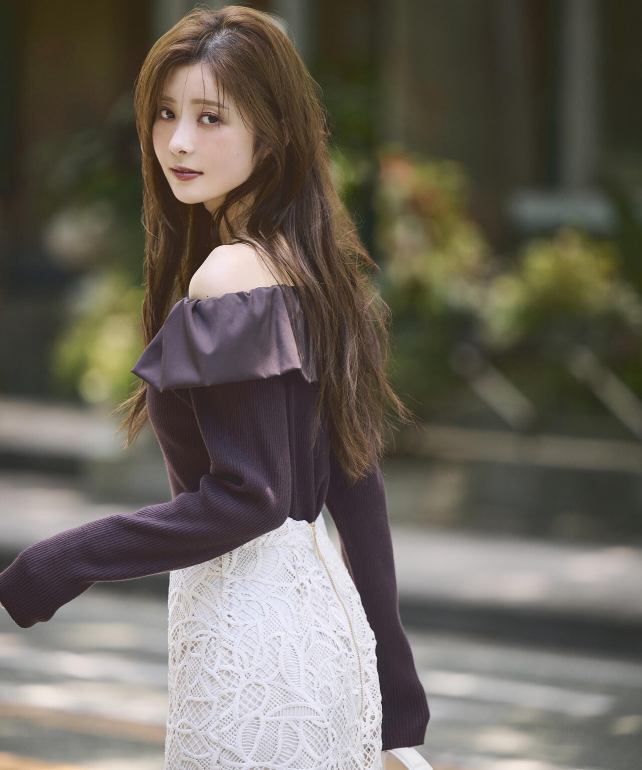 松川星さん着用】フリルオフショル2wayニット | PROPORTION BODY