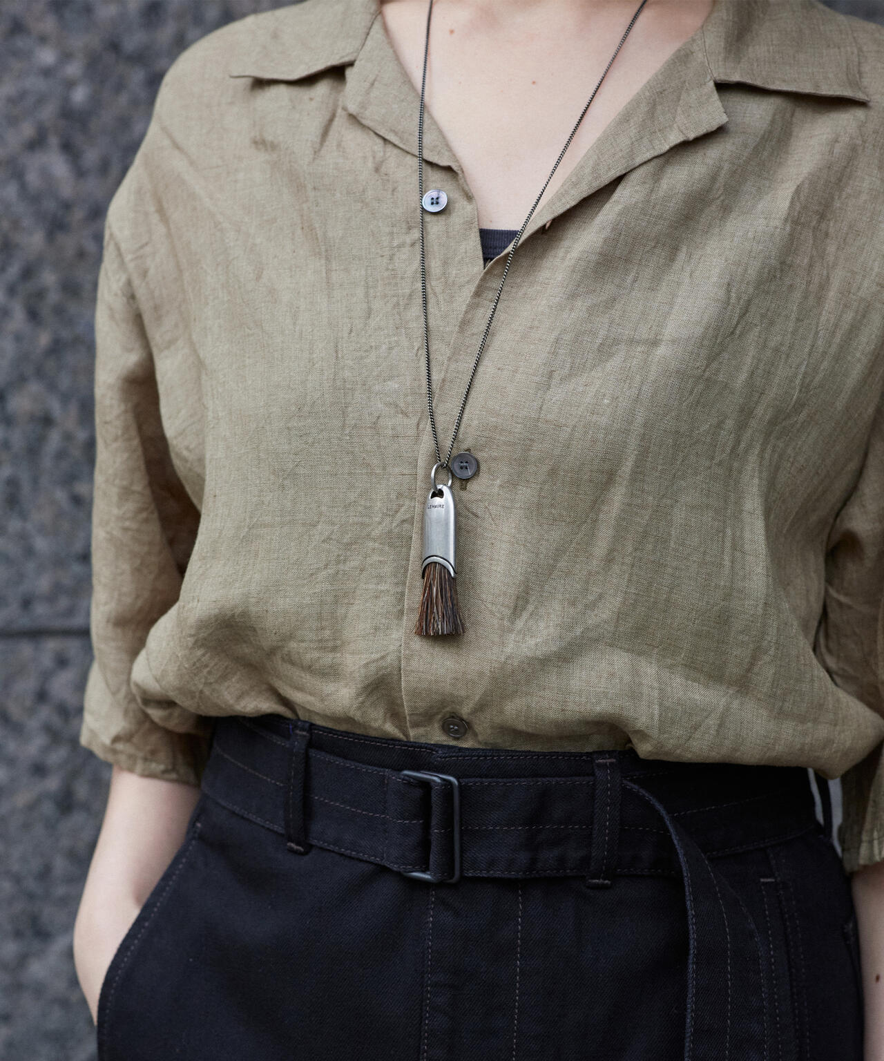 LEMAIRE / BRASS PERSONAL BRUSH NECKLACE | THE LIBRARY（ザ ライブ
