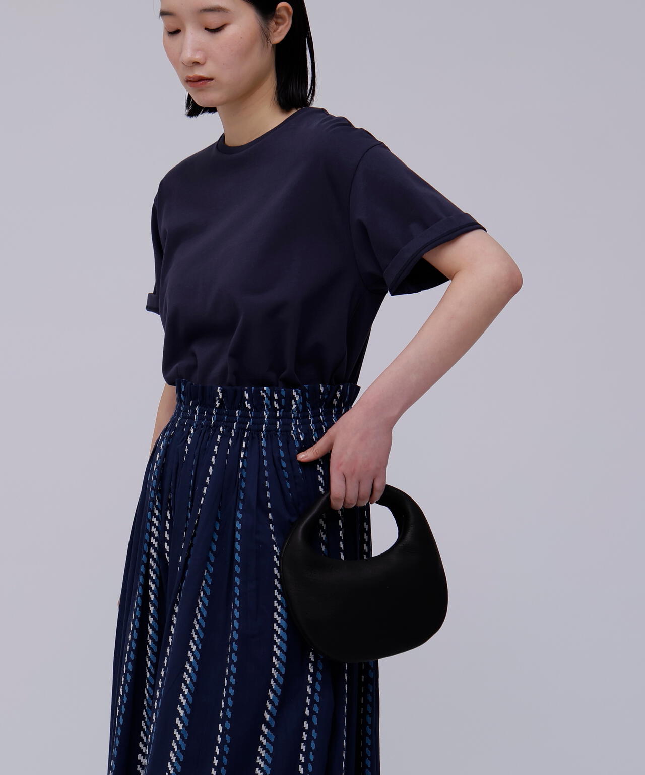 Aeta / ROUND ONE SHOULDER : S | THE LIBRARY（ザ ライブラリー