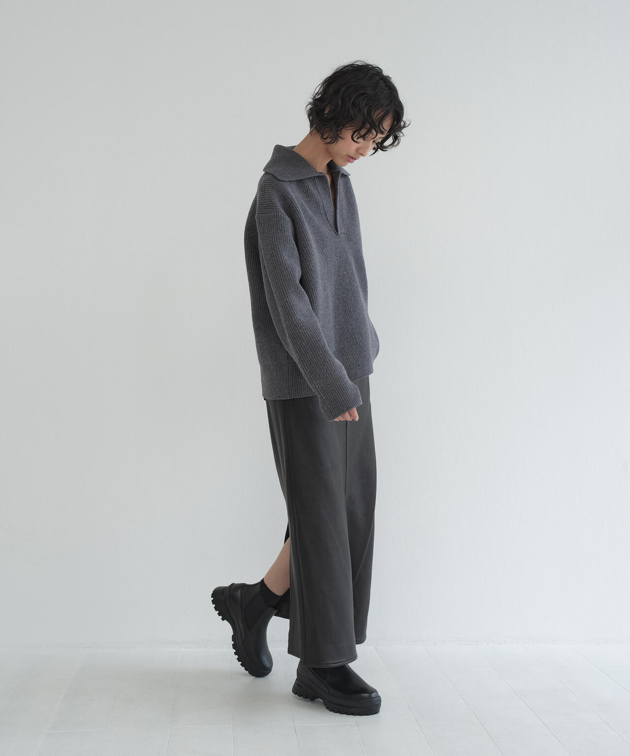 別注]STUDIO NICHOLSON / LAMBSWOOL RIB POLO COLLAR JUMPER | THE