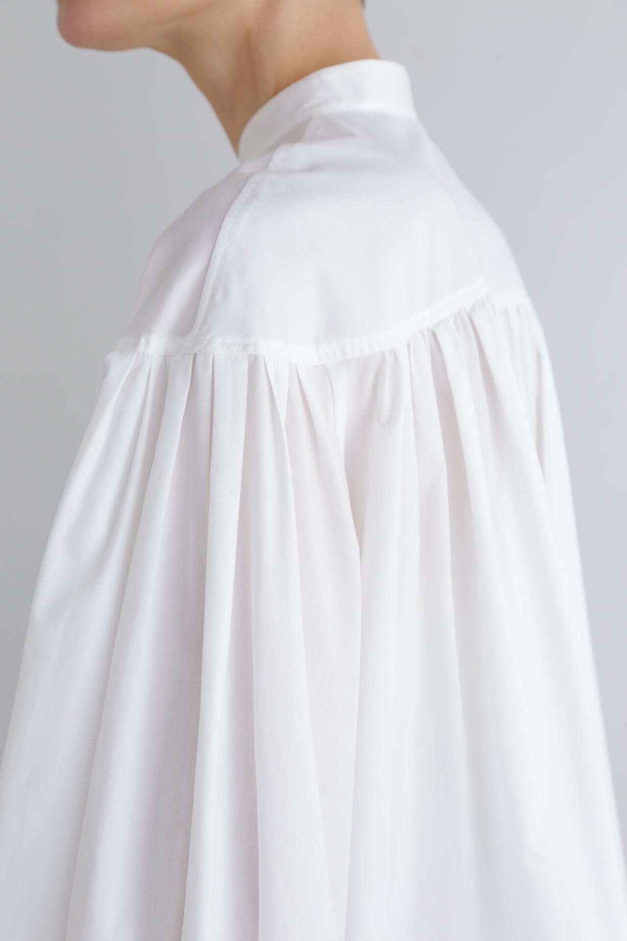 タイプライターギャザーブラウス | LE PHIL（ル フィル） ｜【公式