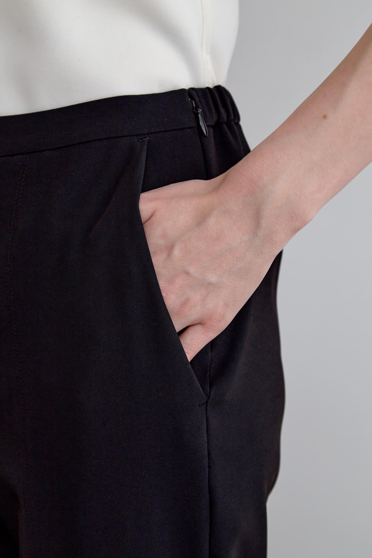 EC限定】2WAYツイルフロントスリットパンツ（＋5cm丈） | LE PHIL（ル