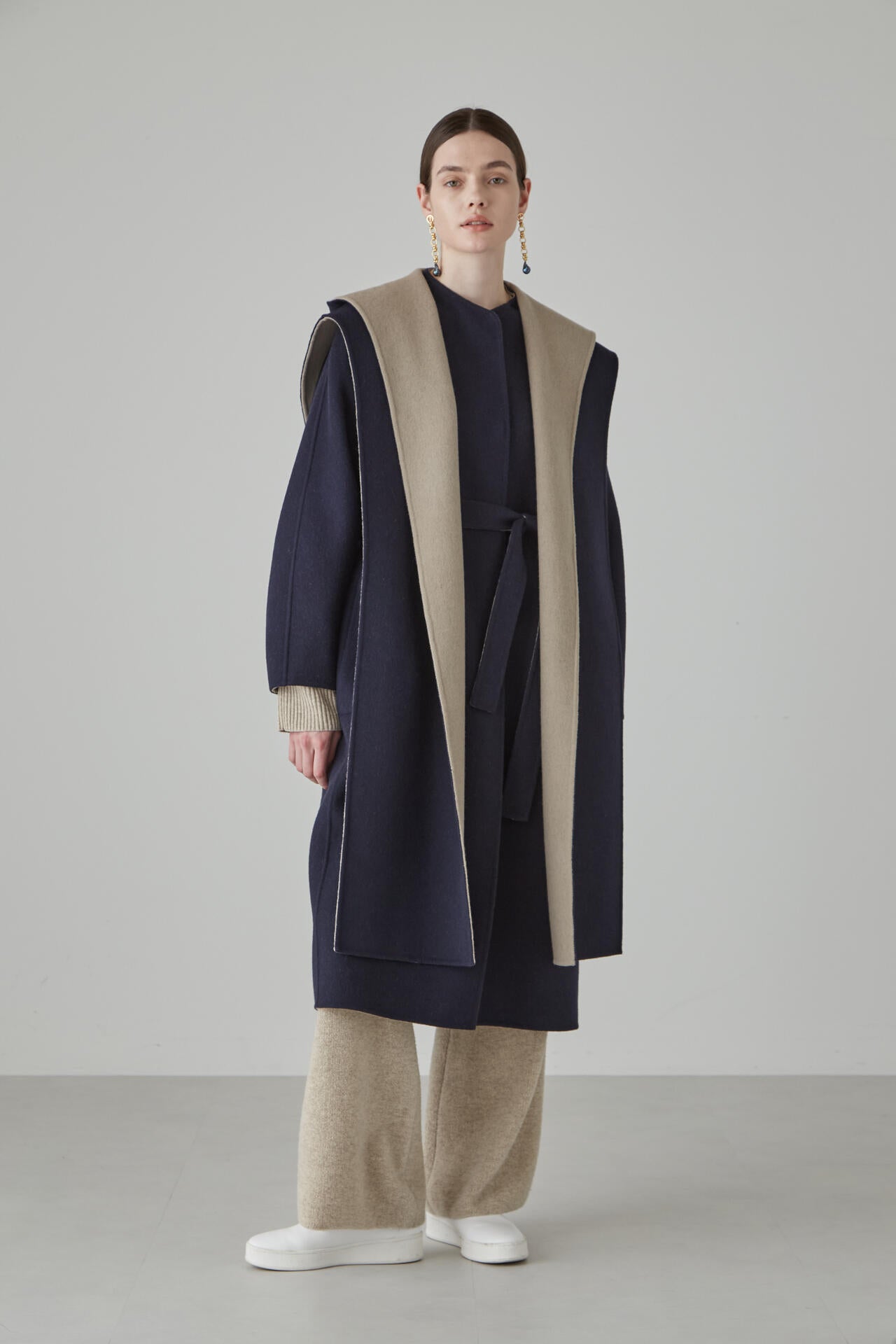 カシミヤ混 2TONE リバーロングコート | ADORE（アドーア） ｜【公式