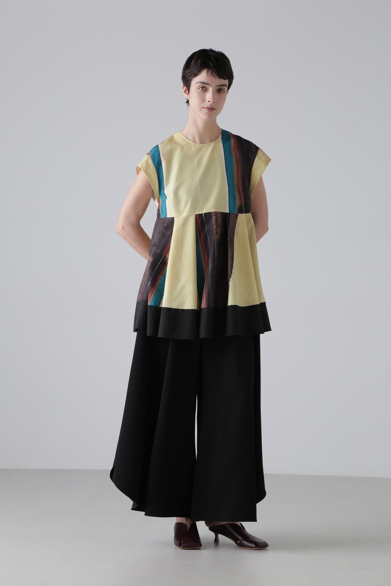 ドライカシドスパンツ | ADORE（アドーア） ｜【公式】通販mix.tokyo