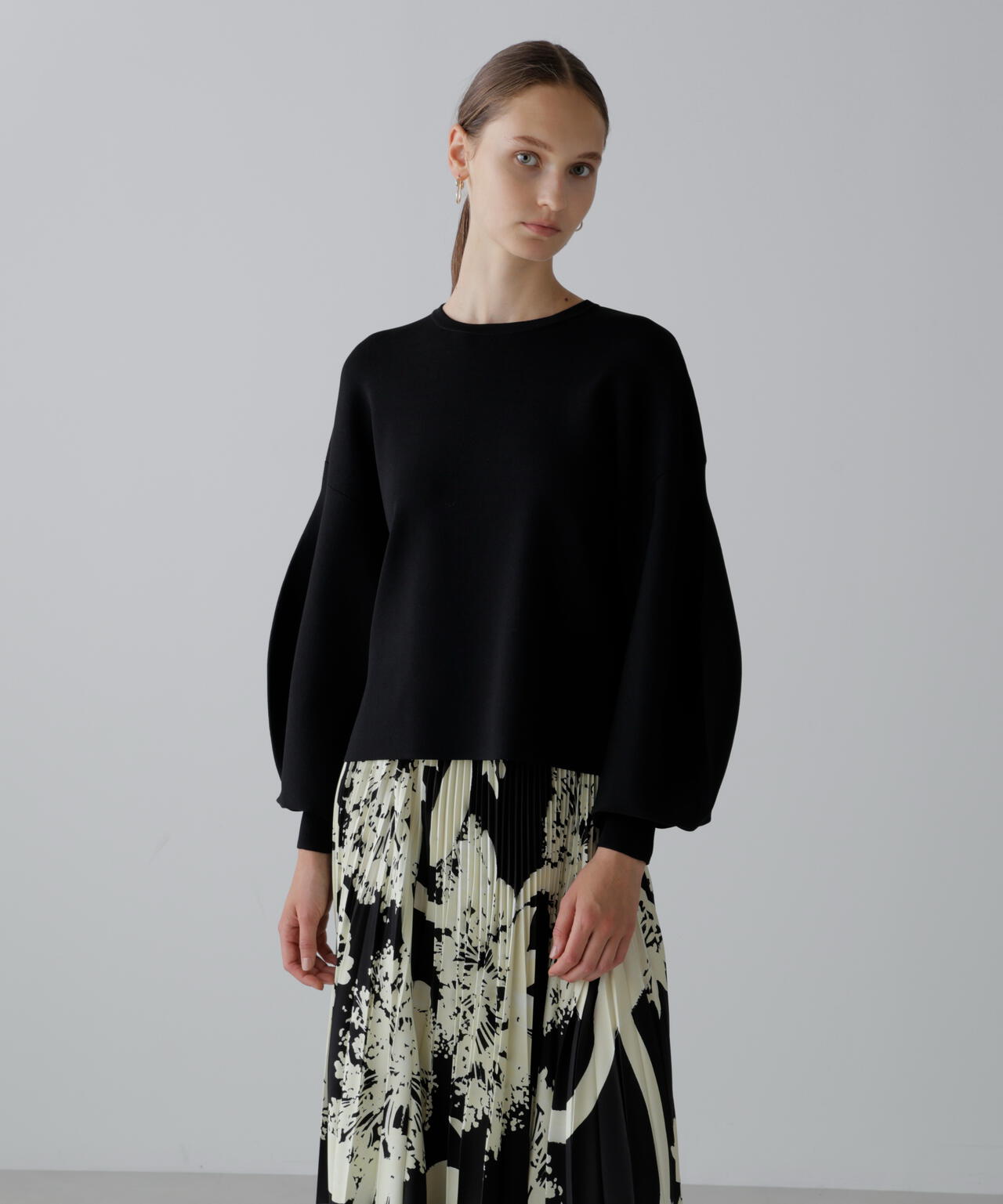 ドライストレッチニットプルオーバー | ADORE（アドーア） ｜【公式