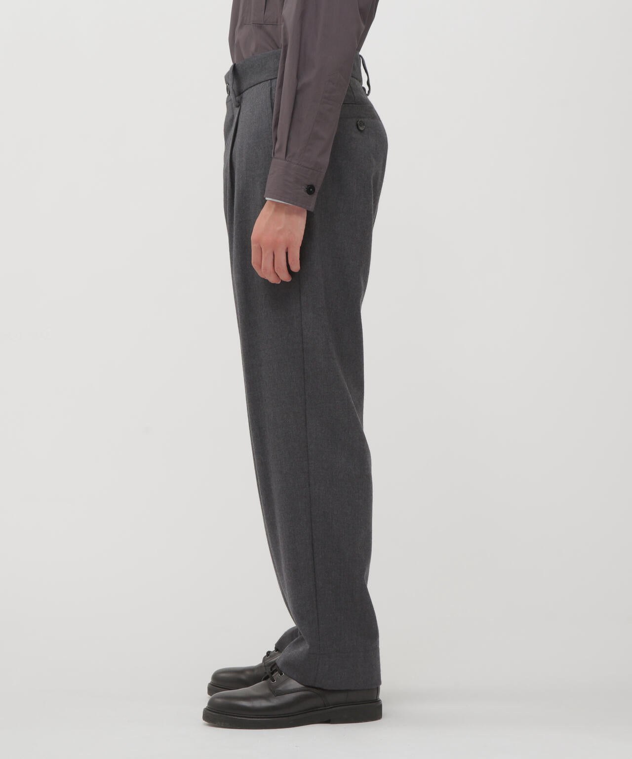 MILLED FINE WOOL TWILL TROUSERS | MARGARET HOWELL（マーガレット