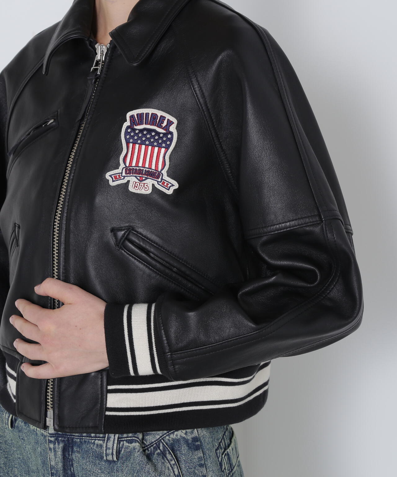 WOMAN/直営店限定》LIGHT SIGNATURE VARSITY JACKET | AVIREX