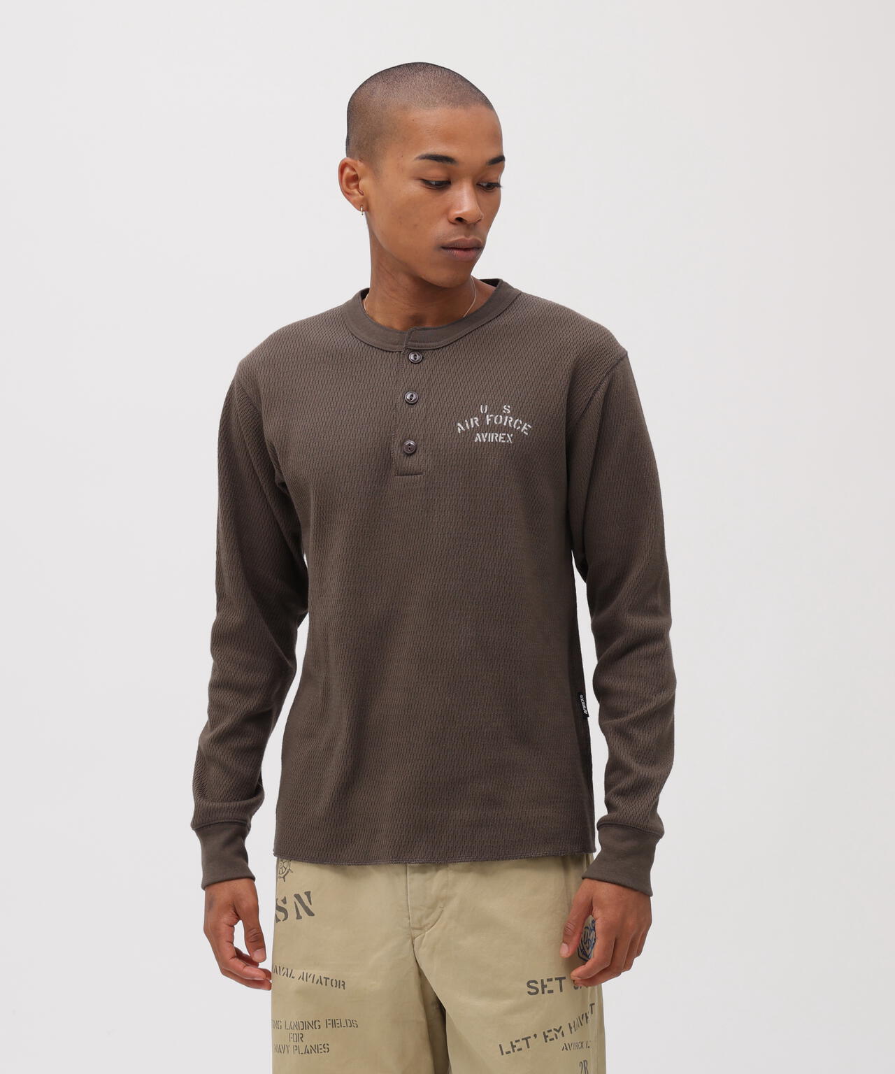 直営店限定》HONEYCOMB HENRY NECK L/S T-SHIRT | AVIREX