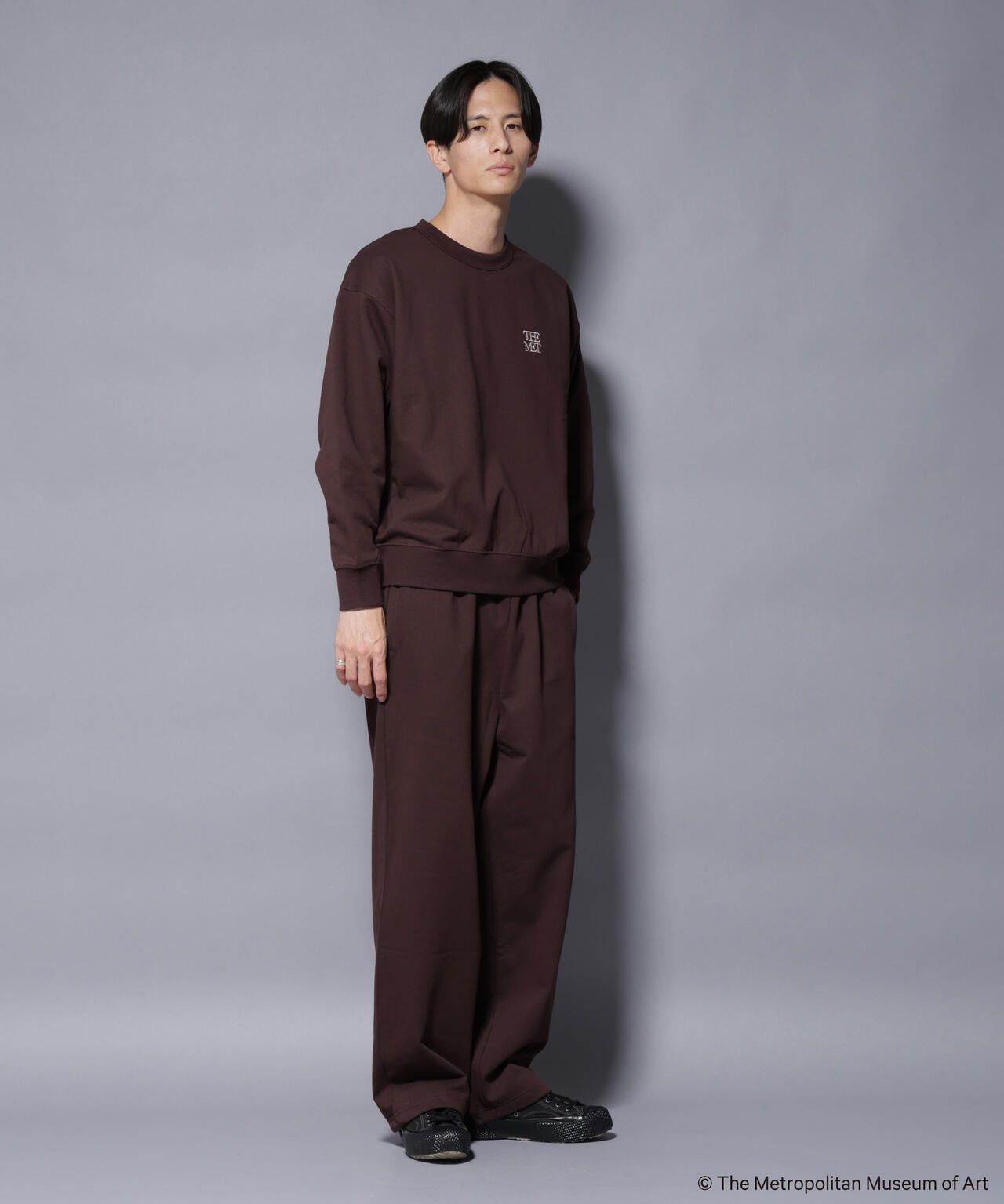 The Met」ロゴ×アーカイブロゴ刺繍スウェット(セットアップ可) | NANO