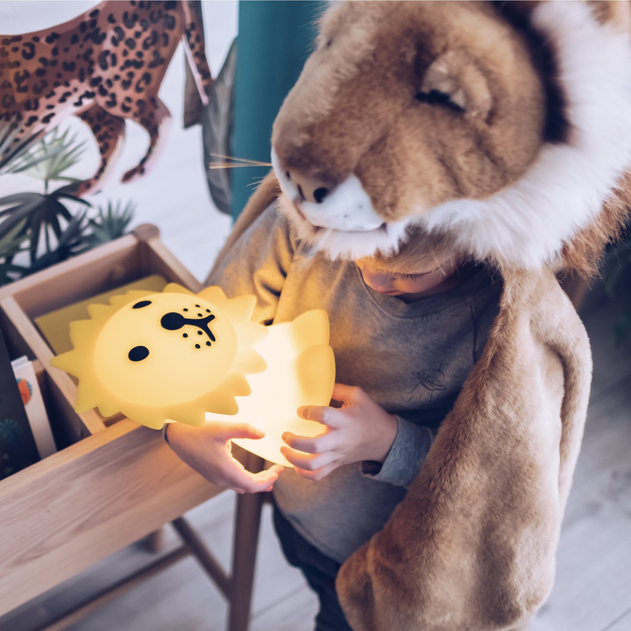 FIRST LIGHT miffy and friends | Lion（ライオン）| Mr.Maria