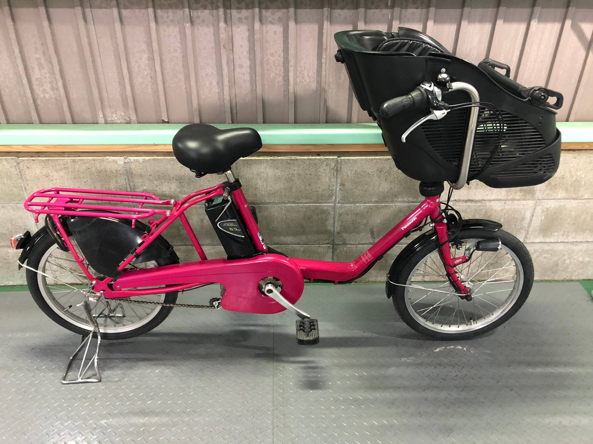 ハッピーピンク！ パナソニック ギュット子供乗せ電動アシスト自転車