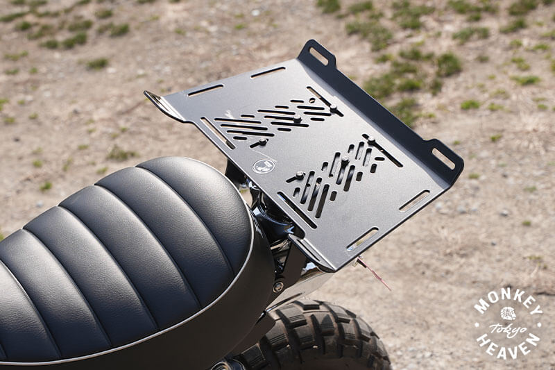 キャンプにも最適！モンキー125に15kg積載リアキャリア取り付け【R