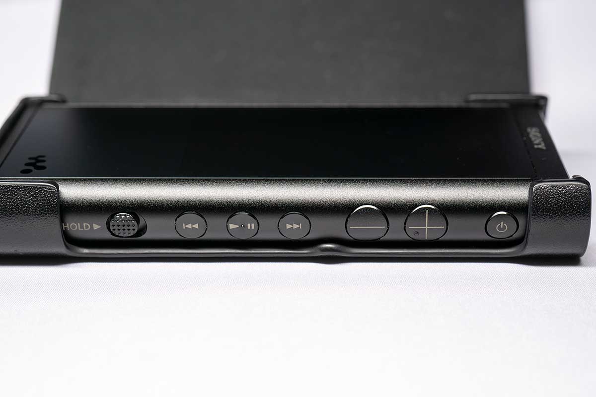 NW-ZX300 のケースを購入 | b's mono-log