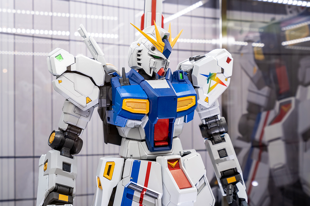 福岡の実寸大 ν ガンダム、4/25 正式公開 | b's mono-log
