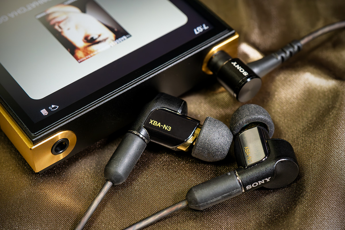 WALKMAN ZX707 | b's mono-log