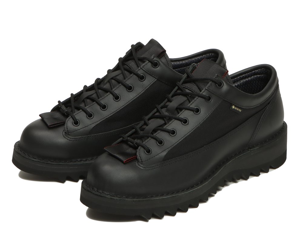 ダナー×ブリーフィング！両ブランドの旨味を凝縮したブーツとバッグに