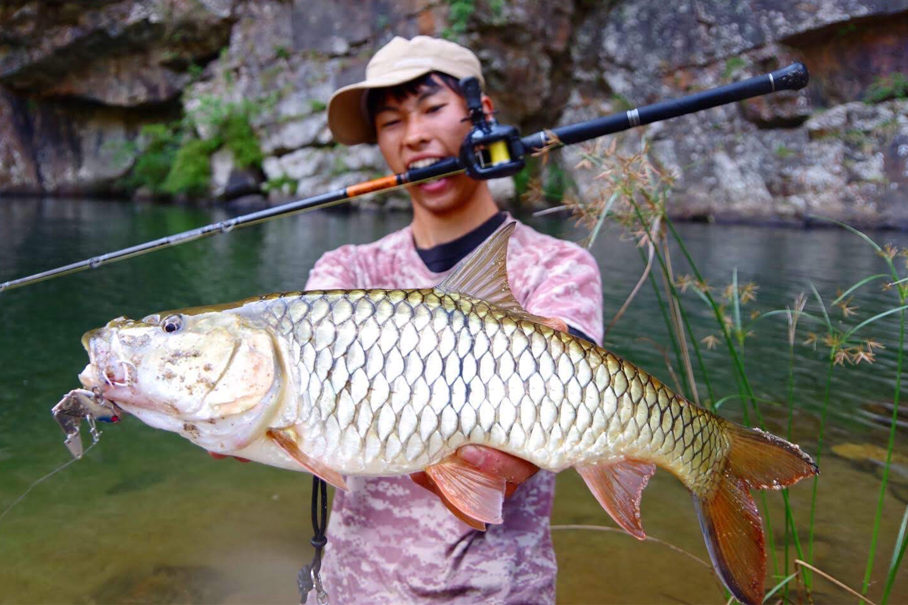 HUNTERS HT-6/7（第一世代） - Monster Kiss モンスターキス