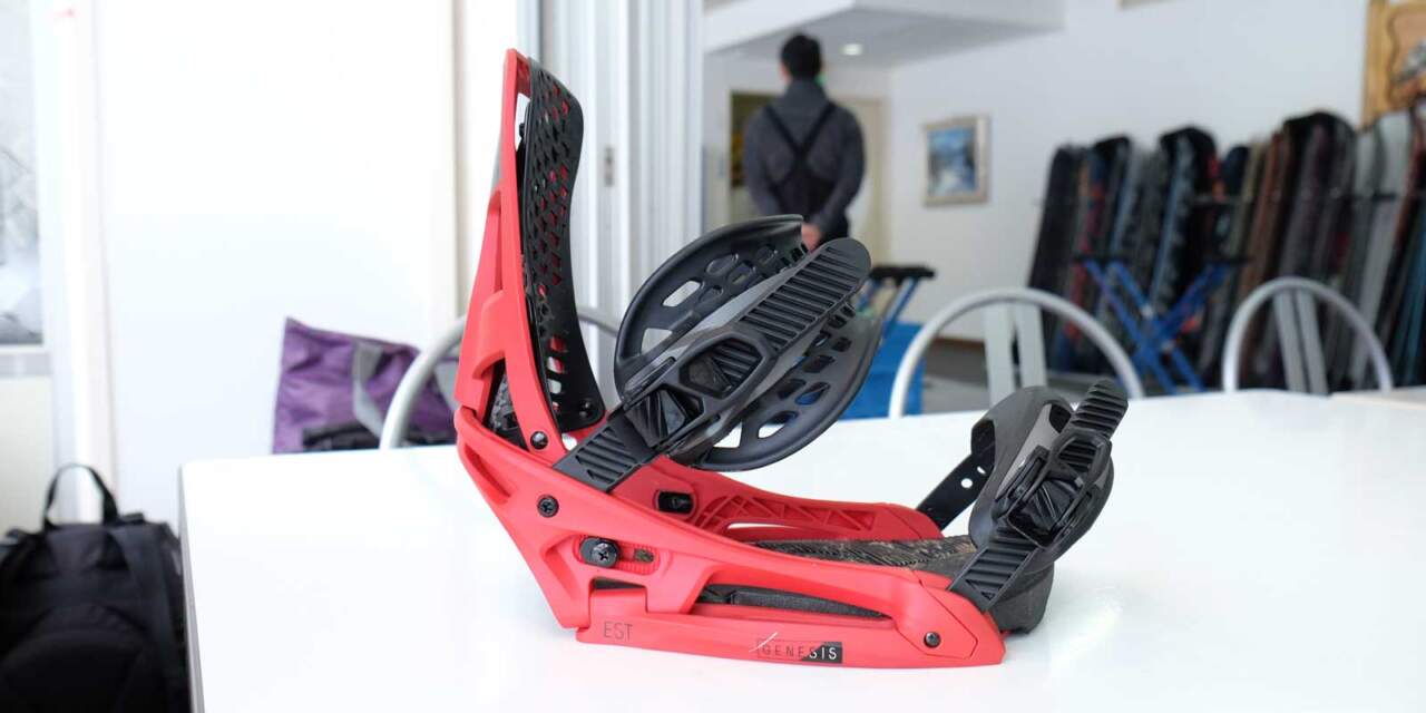 軽さを極めるX-BASEと2つのGENESIS | スノーボードショップMOJANE