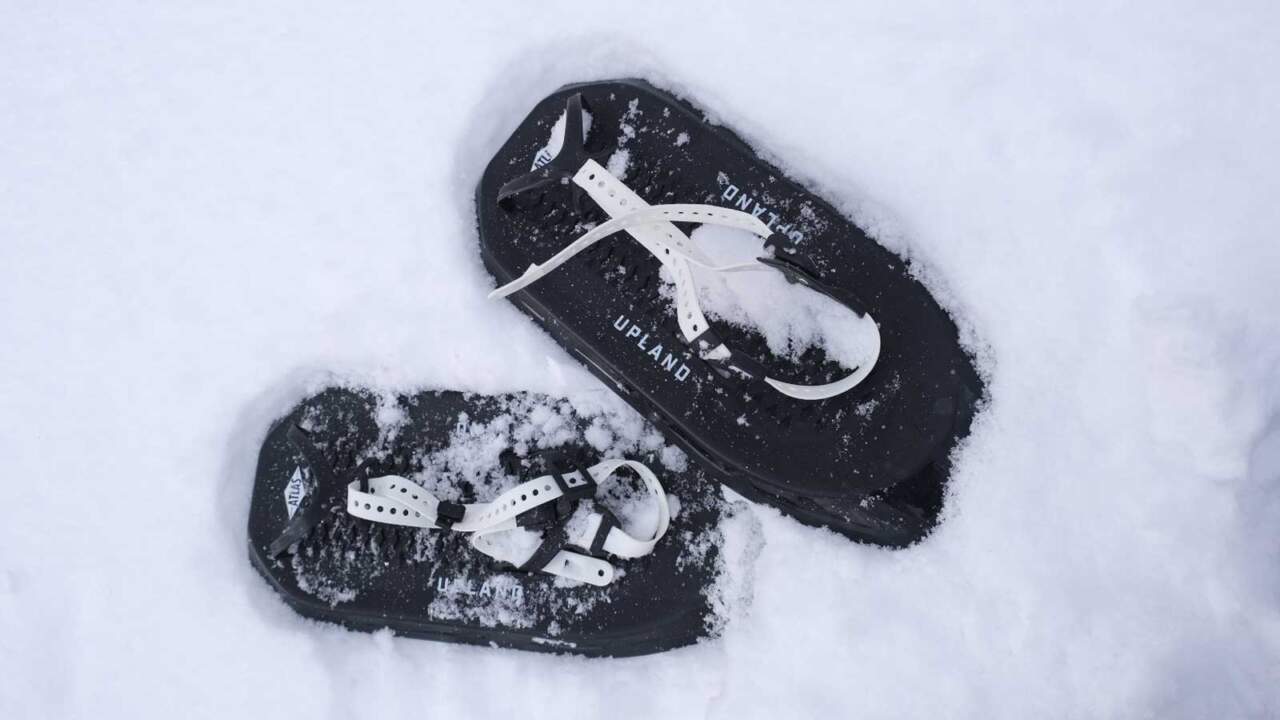 UPLAND｜シークレットゾーンに向かうためのパウダー専用スノーシュー