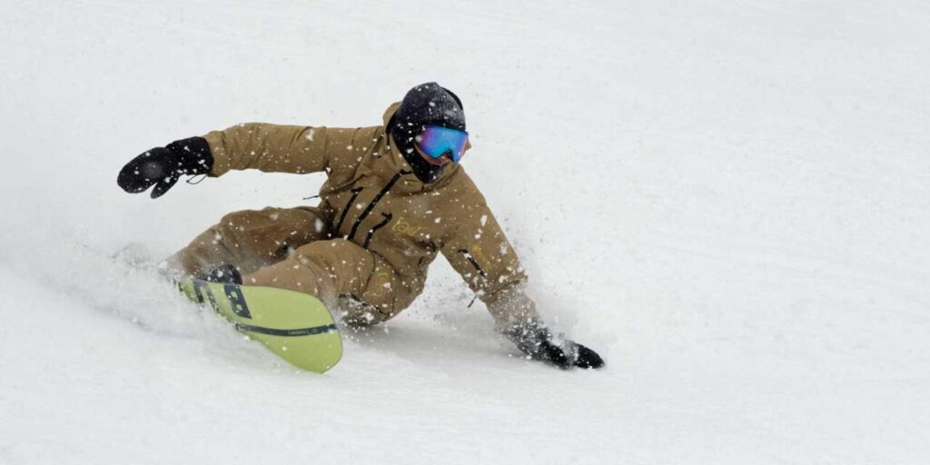 CUSTOM｜JAKEに捧げられたBURTONシグネイチャーモデル | スノーボード