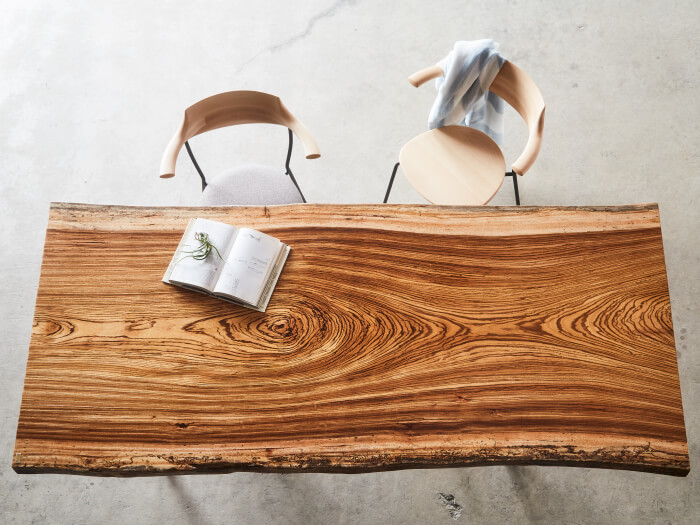 ゼブラウッドとは？木材の特長と一枚板としての魅力を解説 | 一枚板