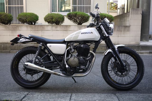 CB400SSおすすめ社外タンク＆燃料タンク容量の比較 | Moto-Fan-R