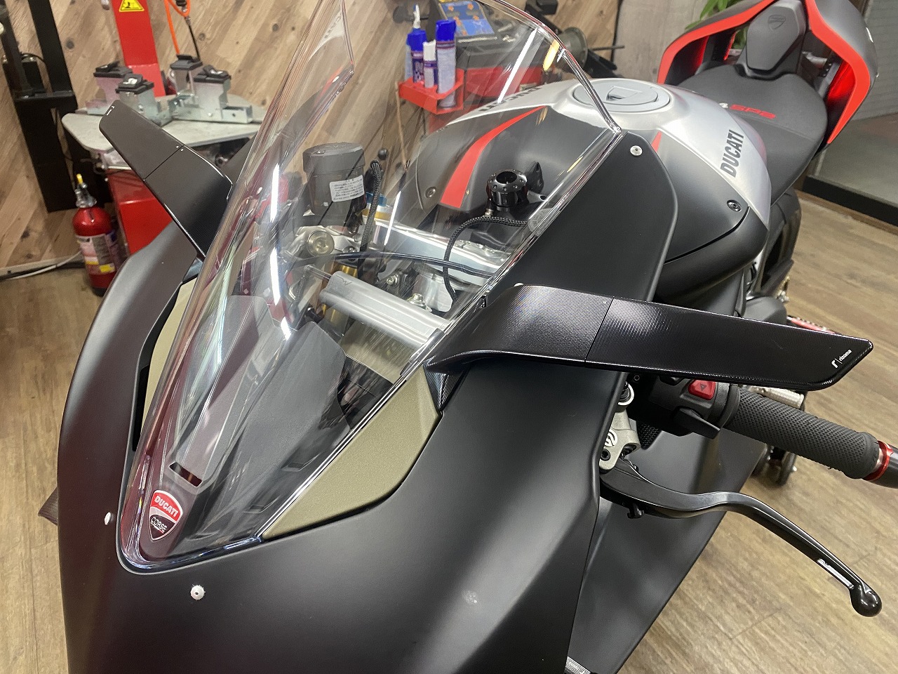 DUCATI Panigale V4 SP2 rizoma STEALTHミラー＆ウィンカー取り付け