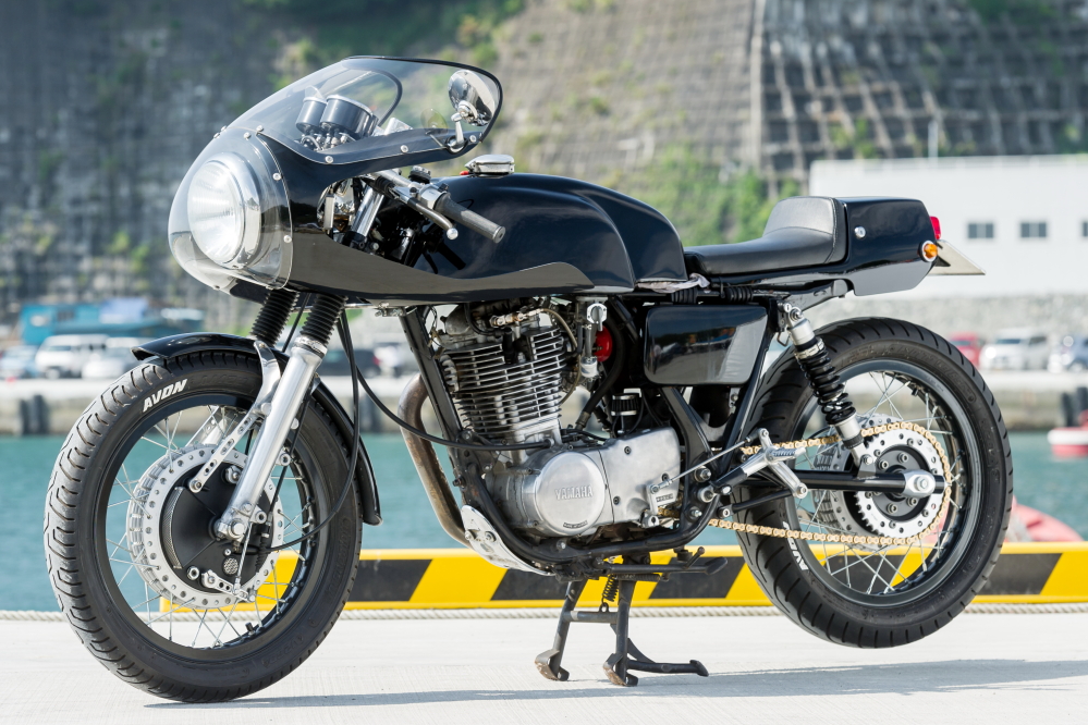 ORANGE BOULEVARD／YAMAHA SR400／No.141【再掲載】 | モトタイムズ