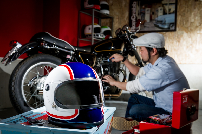 SR乗りのライフスタイルにマッチする、山城「ニューレトロフルフェイス