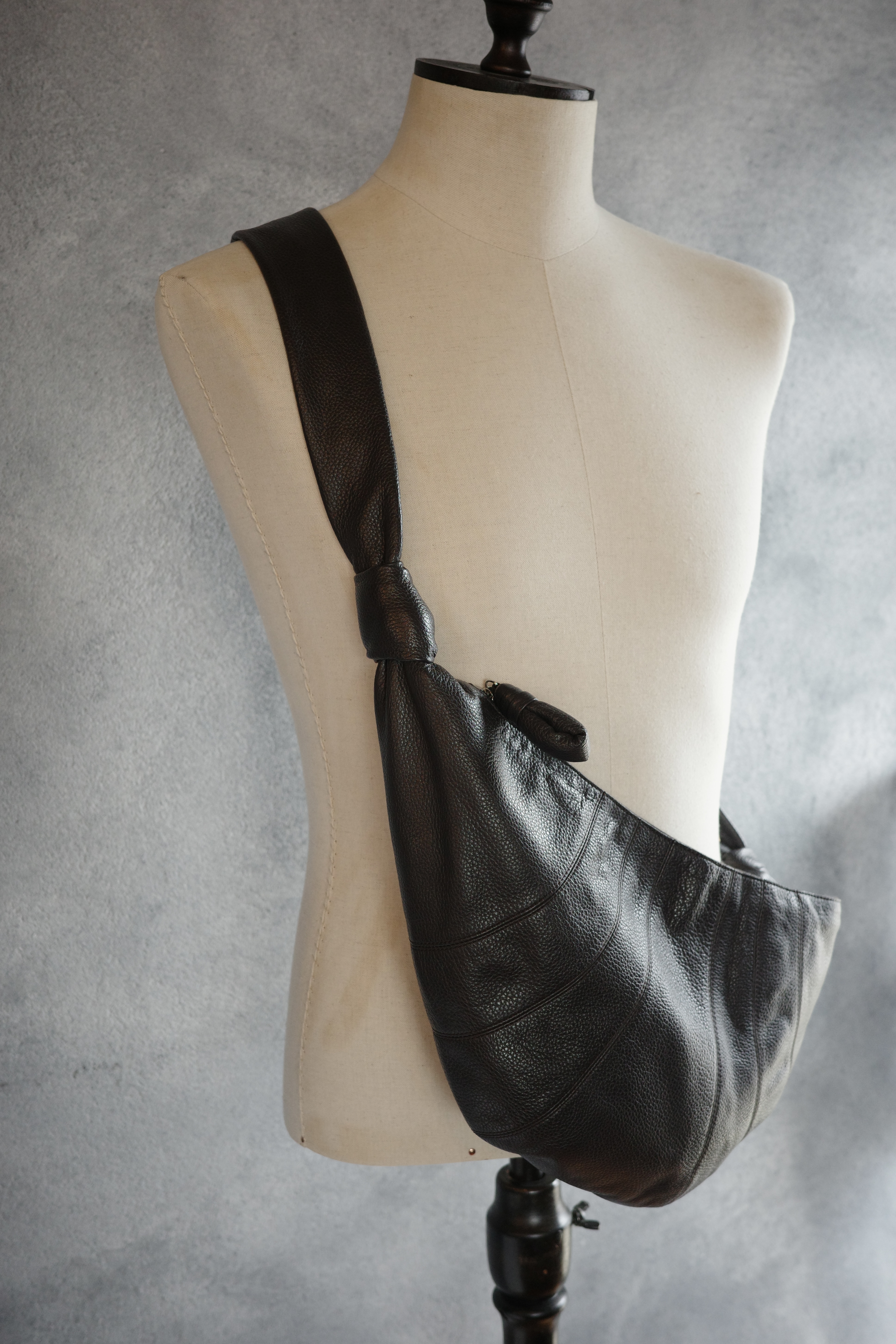 LEMAIRE クロワッサンバッグ ミディアム - mozme